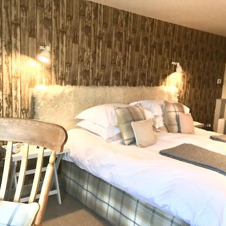 Silsden Pickersgill Manor Farm B&B 외부 사진