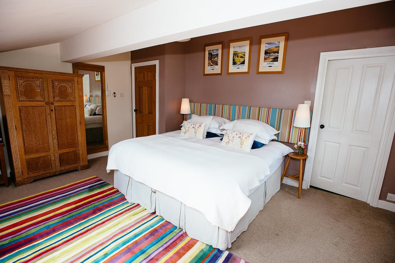Silsden Pickersgill Manor Farm B&B 외부 사진